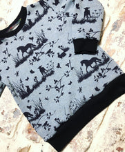 Load image into Gallery viewer, Sweater