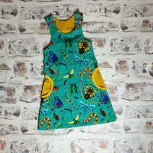 Load image into Gallery viewer, Pocket Pinny (slim fitting)