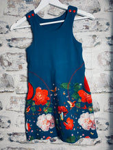 Load image into Gallery viewer, Pocket Pinny (slim fitting)