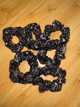 Load image into Gallery viewer, Scrunchies